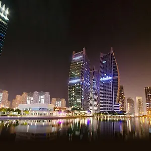 في برج ارمادا السكني - بجيرات ابراج جميرا دبي