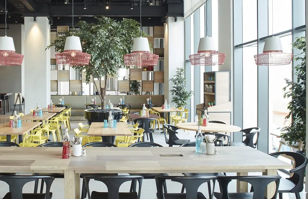 Hotel Rove Trade Centre Dubai